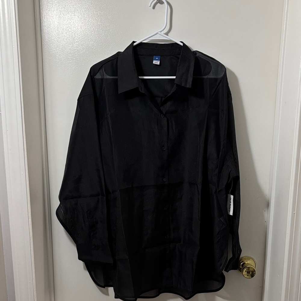 ❤️‍🔥BNWT Old Navy Black Sheer Blouse